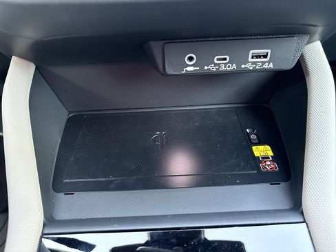 Certified 2025 Subaru Forester Premium image 5