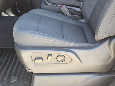 Used 2023 Chevrolet Silverado 1500 LT AWD/4WD image 24