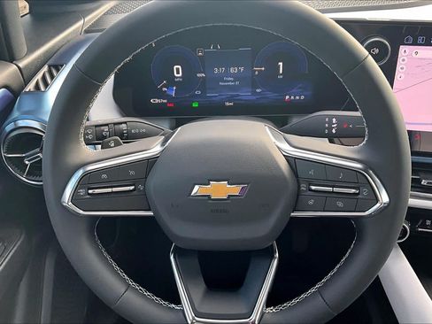 New 2026 Chevrolet Equinox EV LT w/ LPO, All-Weather Mat Package AWD/4WD image 20
