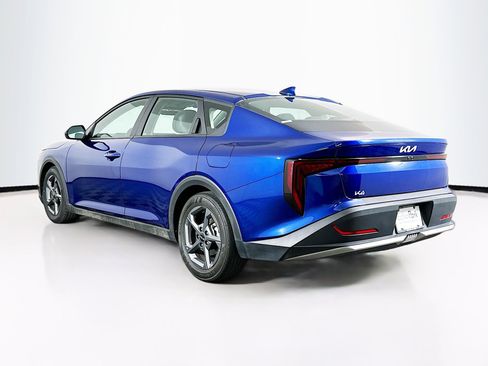 Used 2025 Kia K4 LXS image 5