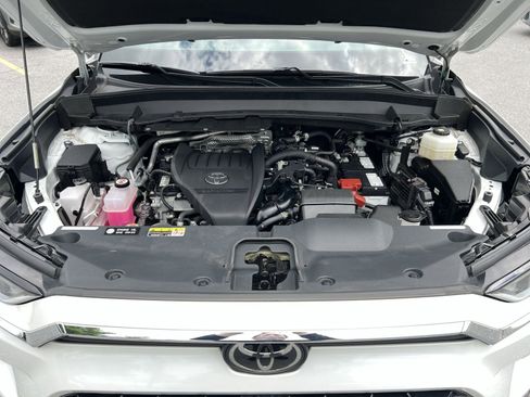 Used 2024 Toyota Grand Highlander AWD image 28