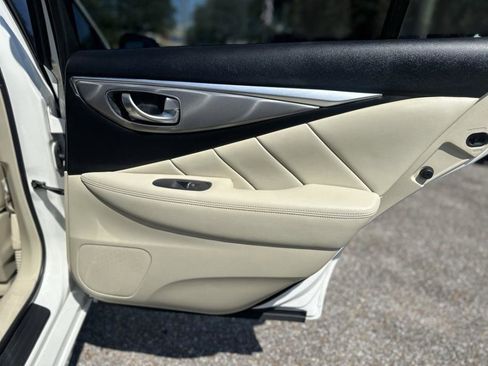 Used 2016 INFINITI Q50 3.0t Premium w/ Cargo Package image 19