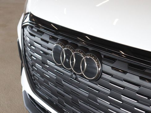 Certified 2024 Audi Q4 e-tron Premium Plus image 27