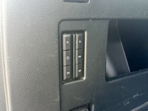 Used 2021 Ford Expedition Max XLT AWD/4WD image 14