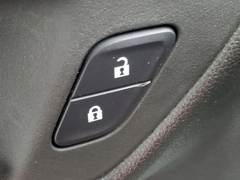 Used 2024 Chevrolet Trax LS FWD image 27