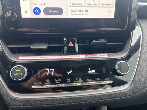 Used 2024 Toyota Corolla Cross SE image 15