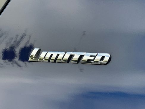 Used 2019 Toyota 4Runner Limited image 23