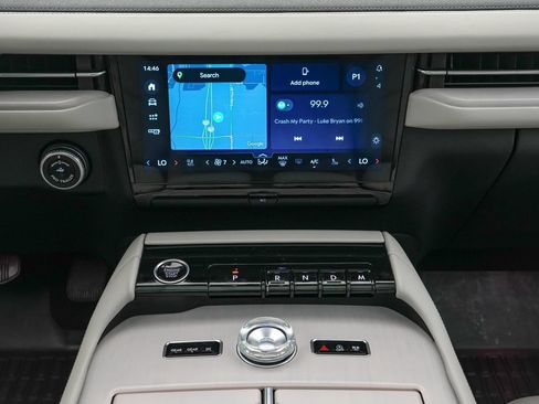 Used 2025 Lincoln Navigator Reserve AWD/4WD image 20