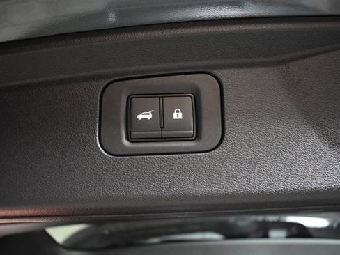 New 2026 Nissan Armada SL image 35