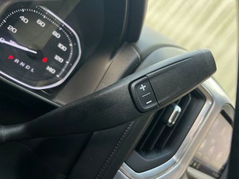 Used 2021 GMC Sierra 1500 SLE image 23