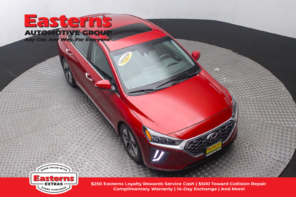 Used 2021 Hyundai Ioniq Limited FWD image 4