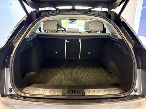 Used 2020 Land Rover Range Rover Velar S AWD/4WD image 19