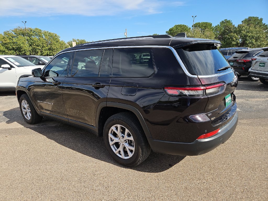 Used 2022 Jeep Grand Cherokee L Limited w/ Luxury Tech Group II RWD image 7
