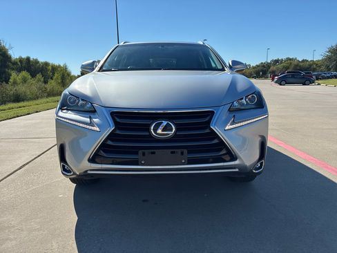 Used 2015 Lexus NX 200t FWD image 2