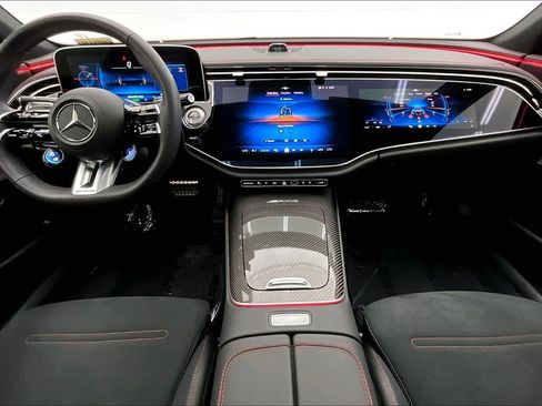 Used 2026 Mercedes-Benz E 53 AMG e 4MATIC Sedan image 13