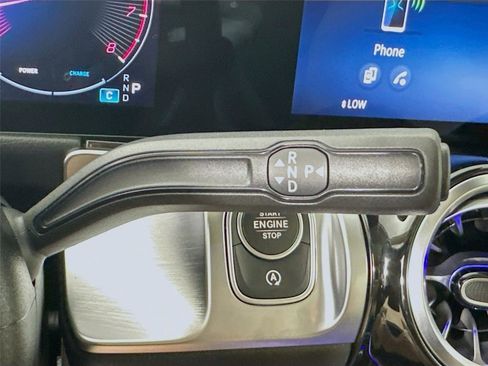 Used 2026 Mercedes-Benz GLB 250 4MATIC image 20