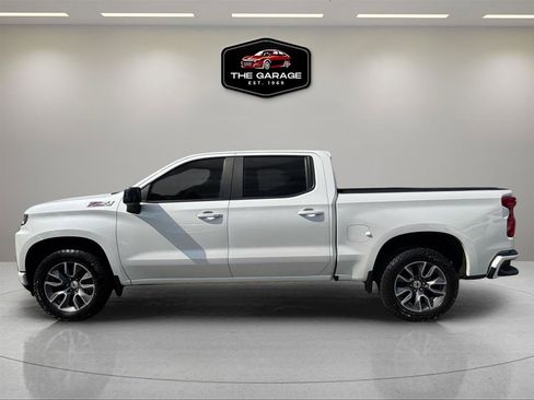 Used 2020 Chevrolet Silverado 1500 RST AWD/4WD image 2