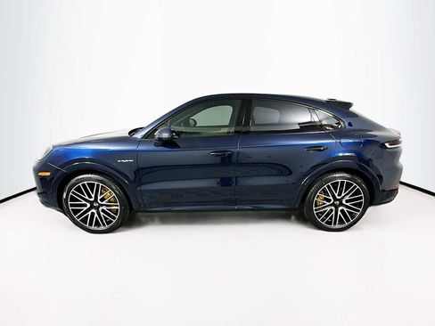 New 2026 Porsche Cayenne S image 2