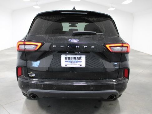Used 2023 Ford Escape ST-Line w/ Tech Pack #1 image 8