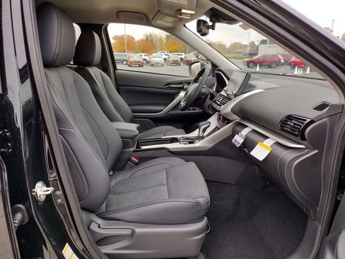 New 2026 Mitsubishi Eclipse Cross SE image 9