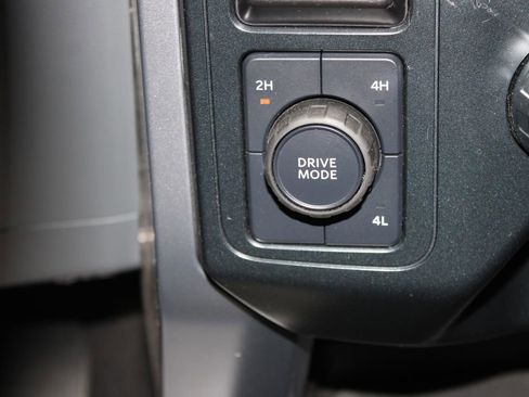 Used 2025 Ford F150 XLT w/ Equipment Group 301A Standard image 45