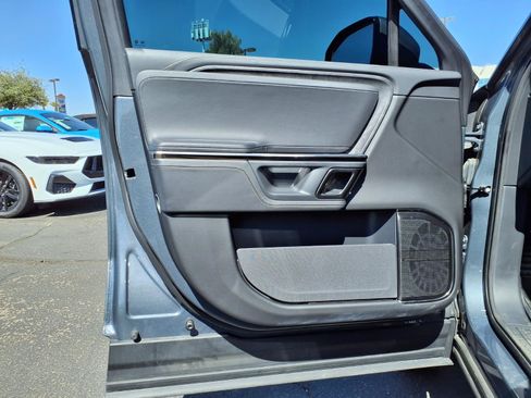Used 2022 Rivian R1T Adventure AWD/4WD image 19