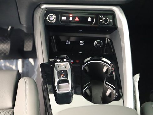 New 2025 Audi Q5 2.0T Premium Plus image 20