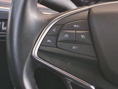 Used 2023 Cadillac XT5 Luxury FWD image 11