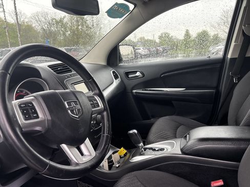 Used 2012 Dodge Journey SXT w/ Popular Equipment Group AWD/4WD image 13