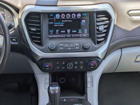 Used 2017 GMC Acadia SLT FWD image 20