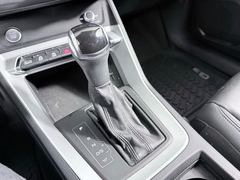 Used 2020 Audi Q3 2.0T Premium w/ Convenience Package image 22