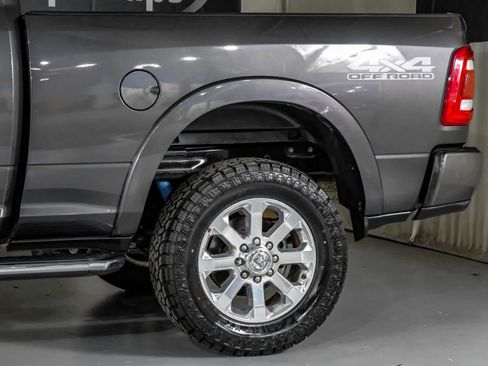 Used 2022 RAM 2500 Laramie AWD/4WD image 13