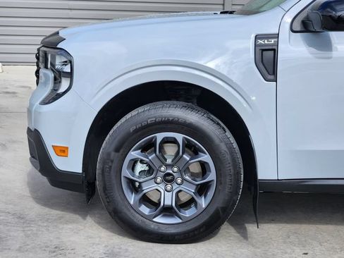 Used 2025 Ford Maverick XLT w/ XLT Luxury Package FWD image 9