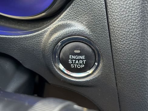 Used 2019 Subaru Outback 2.5i Limited w/ Popular Package #2 image 25