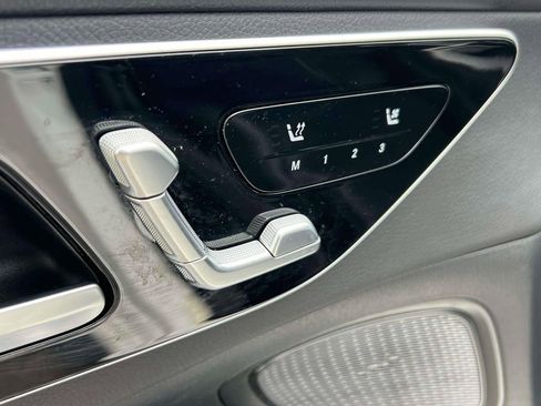 Used 2024 Mercedes-Benz C 300 4MATIC Sedan image 18