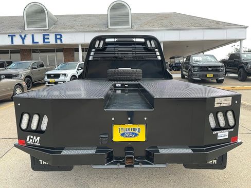 Used 2024 Ford F350 Lariat image 7