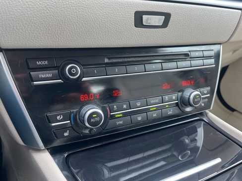 Used 2014 BMW 535i Gran Turismo xDrive AWD/4WD image 31