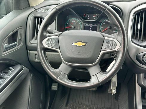 Used 2022 Chevrolet Colorado LT w/ LT Convenience Package RWD image 13