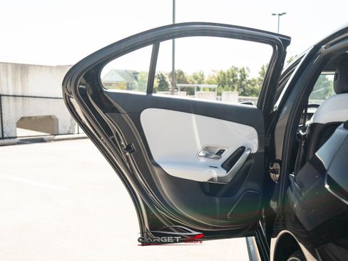 Used 2022 Mercedes-Benz A 220 image 41