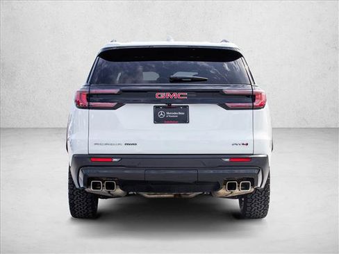 Used 2024 GMC Acadia AT4 AWD/4WD image 6