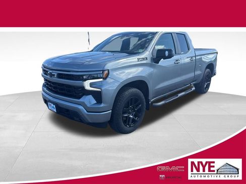 Used 2025 Chevrolet Silverado 1500 RST image 1