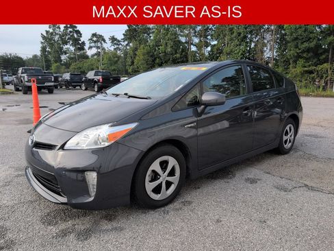 Used 2015 Toyota Prius Two FWD image 4