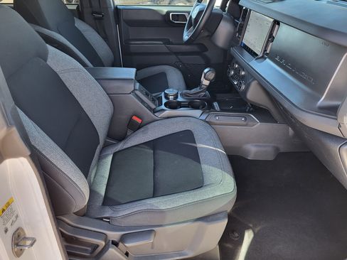 Used 2025 Ford Bronco Big Bend image 22