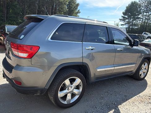 Used 2012 Jeep Grand Cherokee Overland Summit RWD image 8