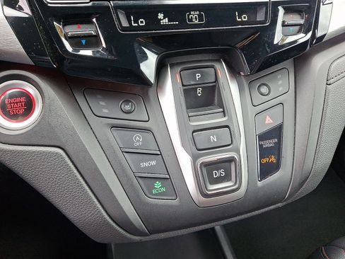 Used 2023 Honda Odyssey Sport image 12