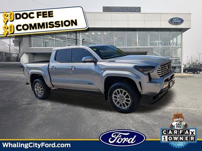 Used 2025 Toyota Tacoma Limited