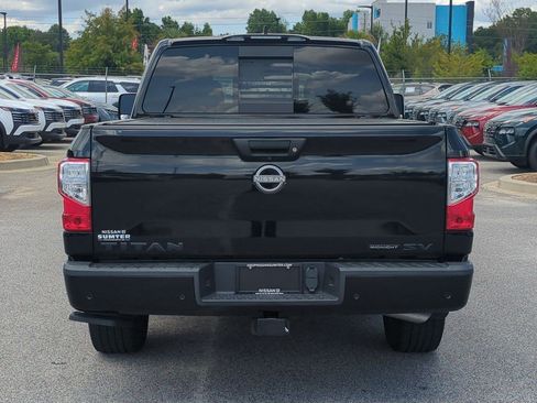 Certified 2024 Nissan Titan SV w/ SV Convenience Package RWD image 5