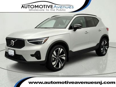 Used 2025 Volvo XC40 B5 Ultra w/ Climate Package