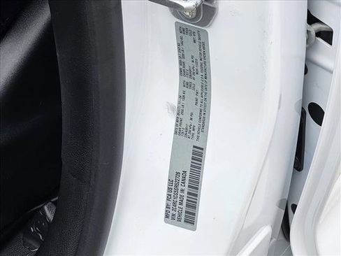 New 2025 Chrysler Voyager LX image 18