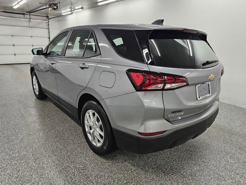 Used 2024 Chevrolet Equinox LS image 6